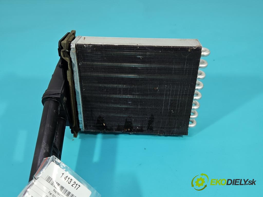Fiat 500 2007-2020 1.2 8V 69KM manual 51 kW 1242 cm3 3- radiátor (Radiátory topení)