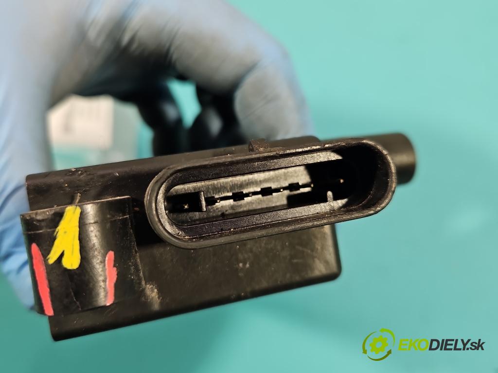 Fiat 500 2007-2020 1.2 8V 69KM manual 51 kW 1242 cm3 3- cievka zapaľovacia  (Zapaľovacie cievky, moduly)