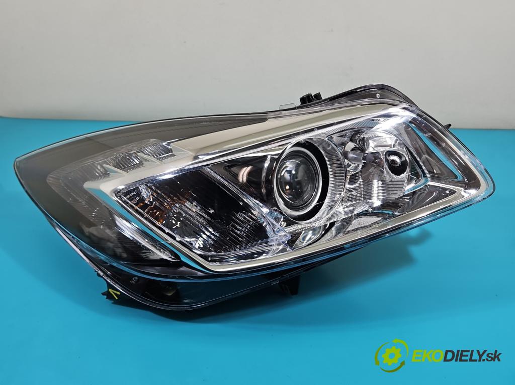 Opel Insignia A 2008-2017 1.6 T 179KM manual 132 kW 1598 cm3 4- Reflektor: pravý 1ZT009631 (Pravé)