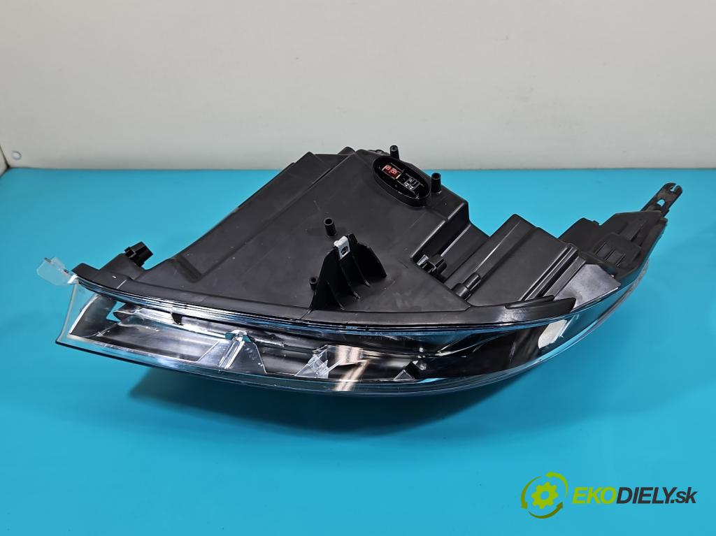 Opel Insignia A 2008-2017 1.6 T 179KM manual 132 kW 1598 cm3 4- Reflektor: pravý 1ZT009631 (Pravé)