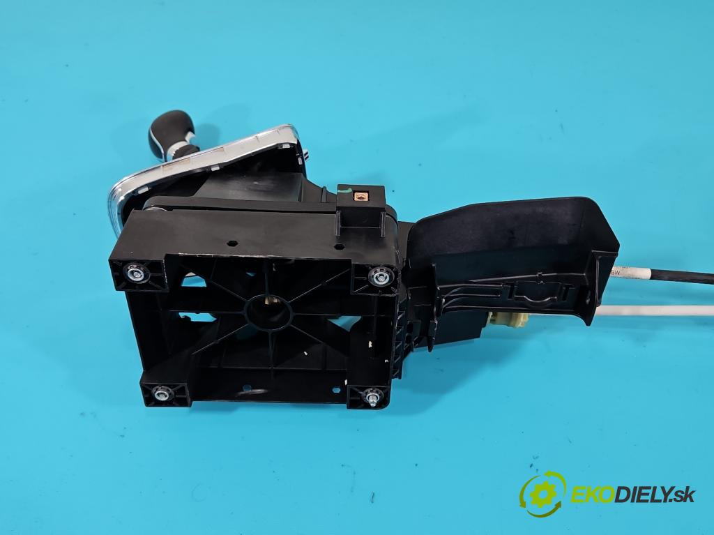 Opel Insignia A 2008-2017 1.6 T 179KM manual 132 kW 1598 cm3 4- Páka: Změny: stupeň,rýchlosť 13261545 (Rýchlostné páky / kulisy)