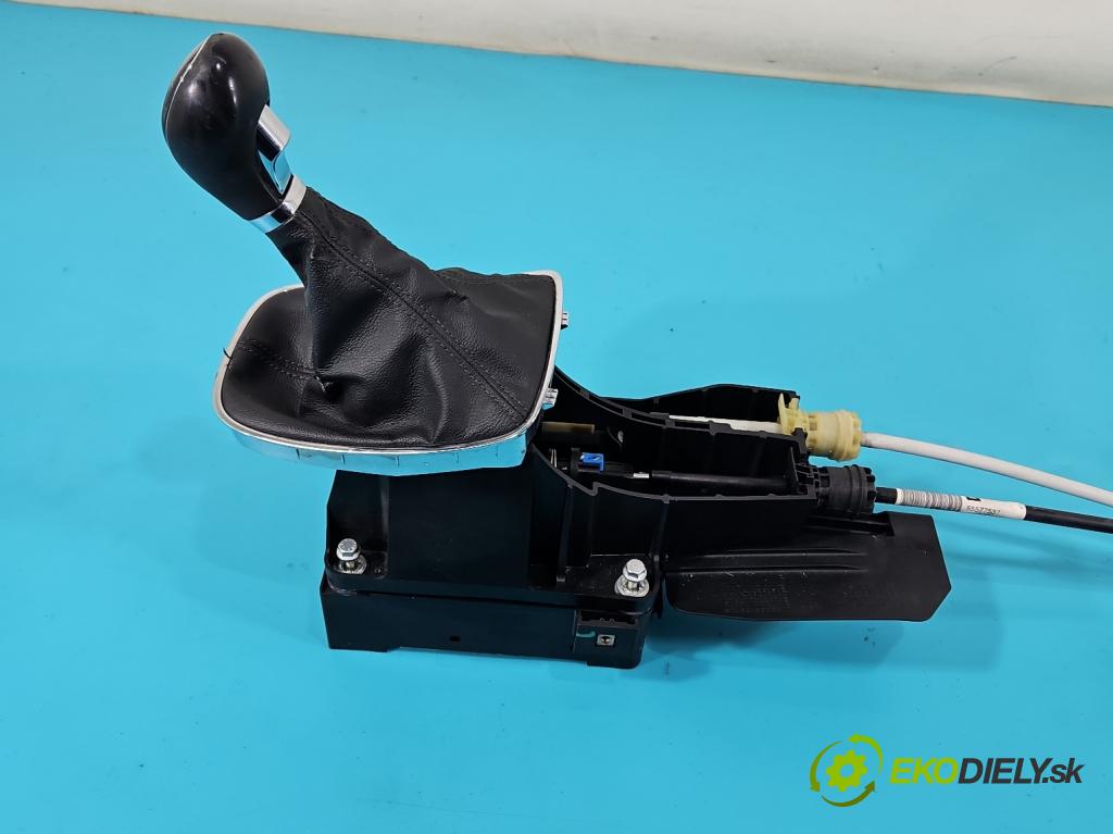 Opel Insignia A 2008-2017 1.6 T 179KM manual 132 kW 1598 cm3 4- Páka: Změny: stupeň,rýchlosť 13261545 (Rýchlostné páky / kulisy)