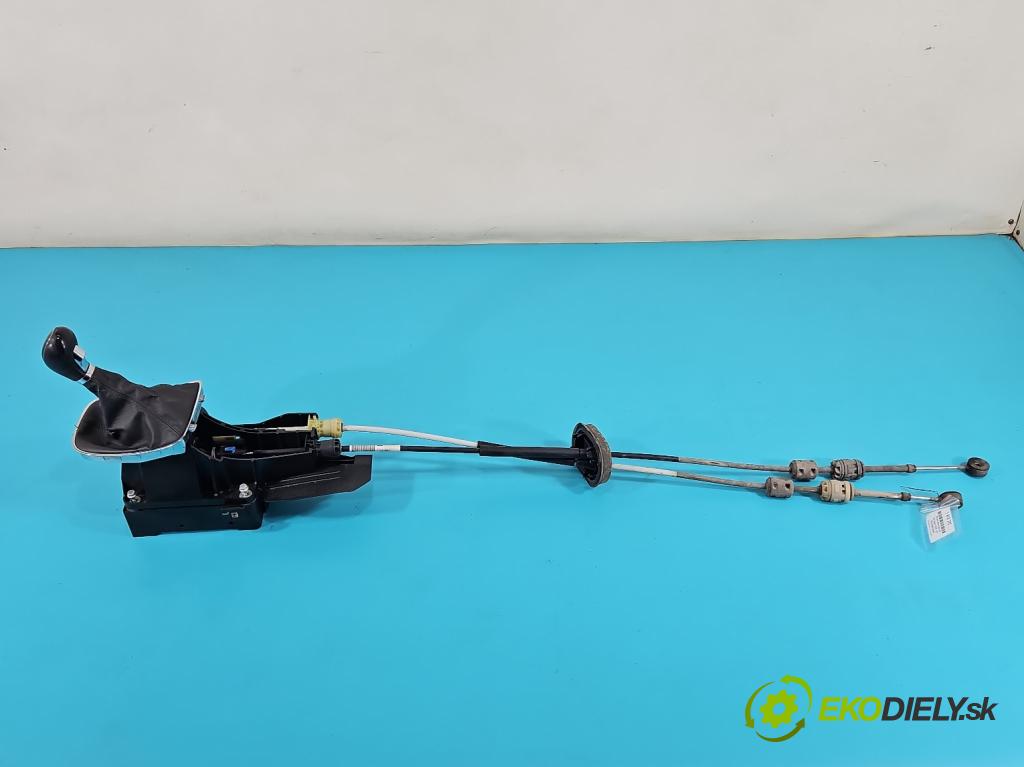 Opel Insignia A 2008-2017 1.6 T 179KM manual 132 kW 1598 cm3 4- Páka: Změny: stupeň,rýchlosť 13261545 (Rýchlostné páky / kulisy)