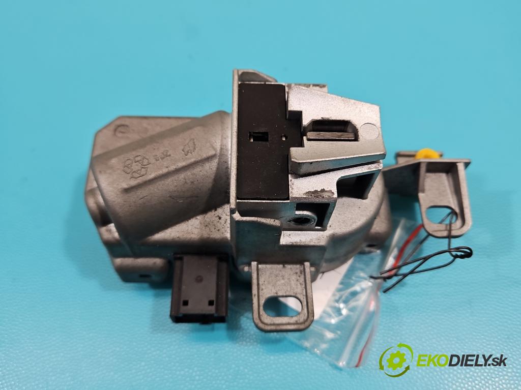 Volvo S40 II 2004-2012 2.4b 140 HP manual 103 kW 2435 cm3 4- Blokáda: řízení: 30776153 (Ostatné)