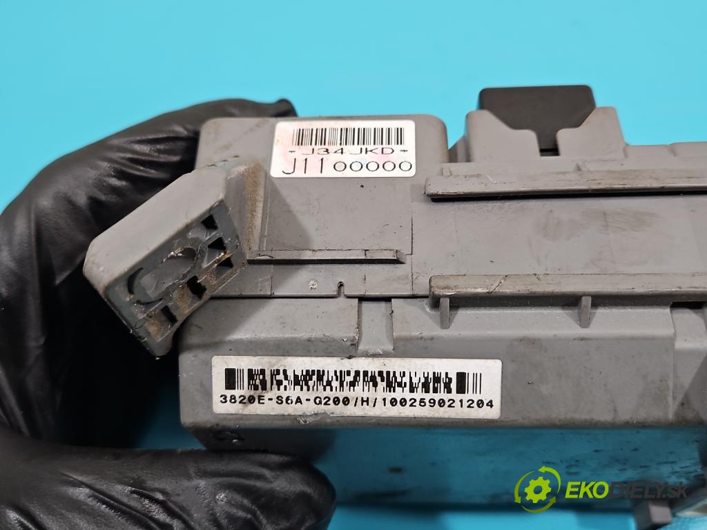 Honda Civic VII 2000-2006 1.7 CITD 101 hp manual 74 kW 1686 cm3 3- řídící jednotka motoru 0281011434