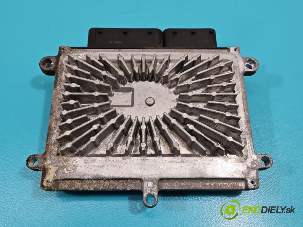 Volvo S40 II 2004-2012 2.4b 140 HP manual 103 kW 2435 cm3 4- riadiaca jednotka motora 30650677