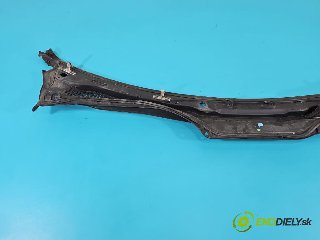 Volvo S40 II 2004-2012 2.4b 140 HP manual 103 kW 2435 cm3 4- torpédo  (Torpéda)