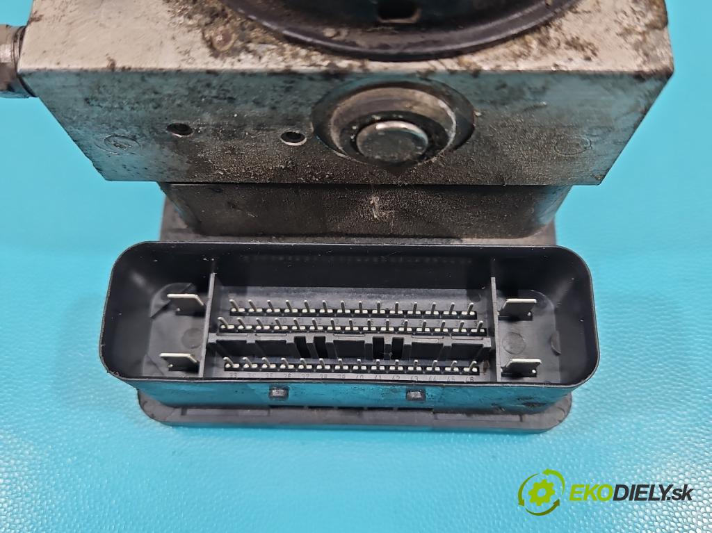 Volvo S40 II 2004-2012 2.4b 140 HP manual 103 kW 2435 cm3 4- čerpadlo abs 4N51-2C405-AC (Pumpy ABS)