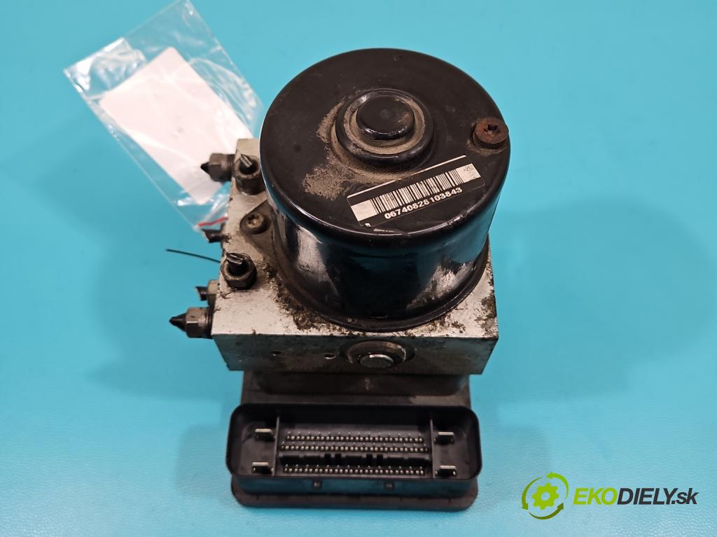 Volvo S40 II 2004-2012 2.4b 140 HP manual 103 kW 2435 cm3 4- čerpadlo abs 4N51-2C405-AC (Pumpy ABS)