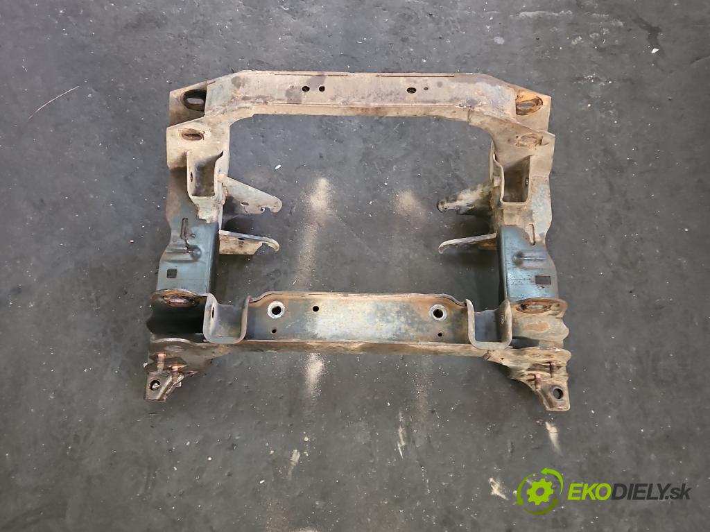 Jeep Cherokee KJ 2001-2008 3.7 V6 204 HP automatic 150 kW 3700 cm3 5- výstuha motora