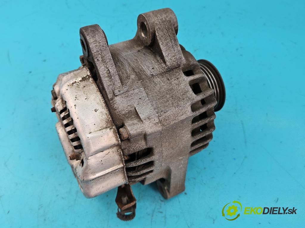Toyota Yaris I 1999-2005 1.0 VVTI 65 HP manual 48 kW 998 cm3 3- Alternator 27060-0J040 (Alternátory)