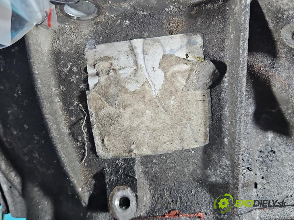 Toyota Yaris I 1999-2005 1.0 VVTI 65 HP manual 48 kW 998 cm3 3- prevodovka stupeň,rýchlosť manual