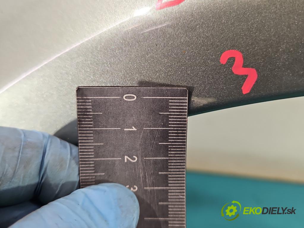 Toyota Yaris I 1999-2005 1.0 VVTI 65 hp manual 48 kW 998 cm3 3- blatnik přední levý  (Predné ľavé)