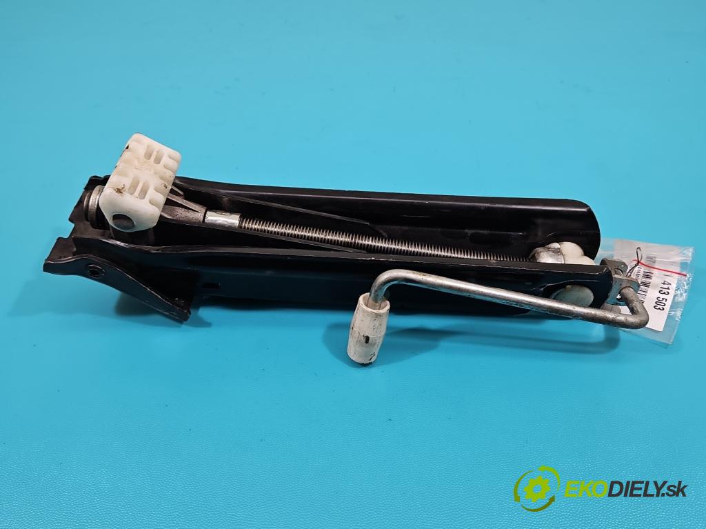 Volvo S40 II 2004-2012 2.4b 140 HP manual 103 kW 2435 cm3 4- mechanizmus okna automobilovy A2035830715