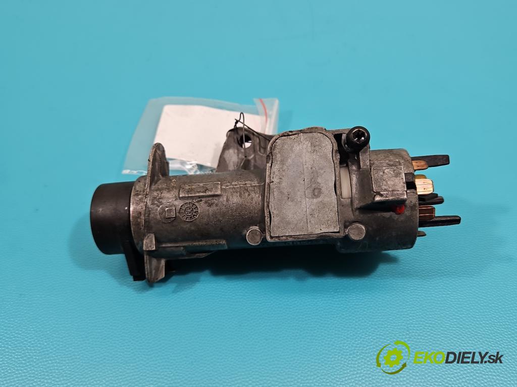 Skoda Octavia I 1996-2010 1.6 SR 101 HP manual 74 kW 1598 cm3 5- Spínačka 4B0905851C (Spínacie skrinky a kľúče)