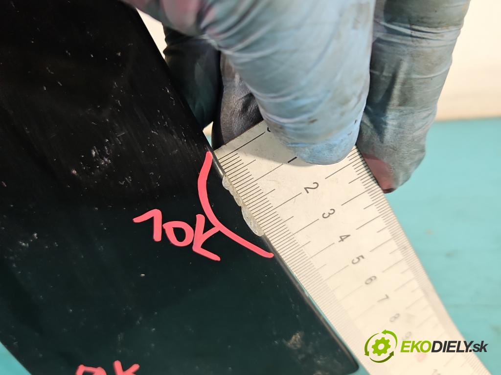 Citroen C5 II 2008-2017 2.0 hdi 140 hp manual 103 kW 1997 cm3 4- blatnik přední levý  (Predné ľavé)