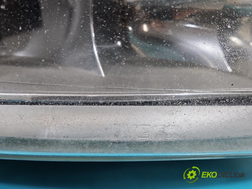 Iveco Daily III 1999-2006 2.3 hpi 117 HP manual 86 kW 2287 cm3 5- Reflektor: pravý 500307754 (Pravé)