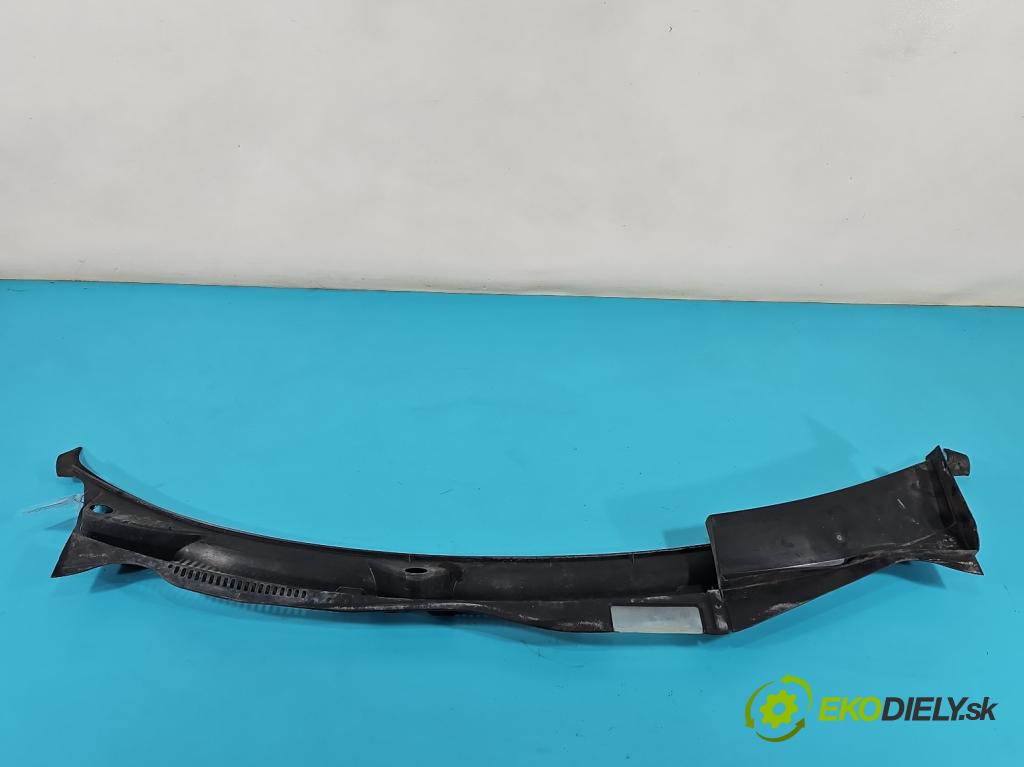 Vw Golf IV 1997-2003 1.6 SR 101 HP automatic 74 kW 1595 cm3 5- torpédo  (Torpéda)