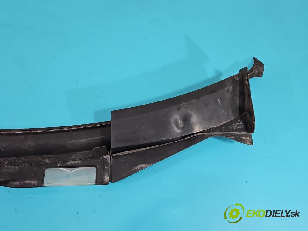 Vw Golf IV 1997-2003 1.6 SR 101 HP automatic 74 kW 1595 cm3 5- torpédo  (Torpéda)