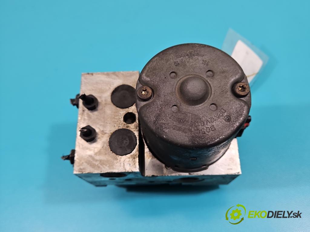 Audi A6 C5 1997-2004 2.5 TDI 179KM manual 132 kW 2496 cm3 4- čerpadlo abs 8E0614111T (Pumpy ABS)