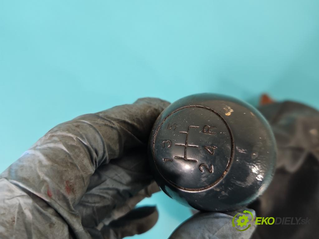 Fiat Doblo I 2001-2010 1.9d 63 HP manual 46 kW 1910 cm3 5- Páka: Změny: stupeň,rýchlosť  (Rýchlostné páky / kulisy)