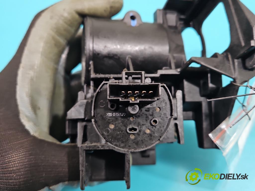 Opel Meriva A 2002-2010 1.6 8v 87 HP manual 64 kW 1598 cm3 5- Spínačka (Spínacie skrinky a kľúče)