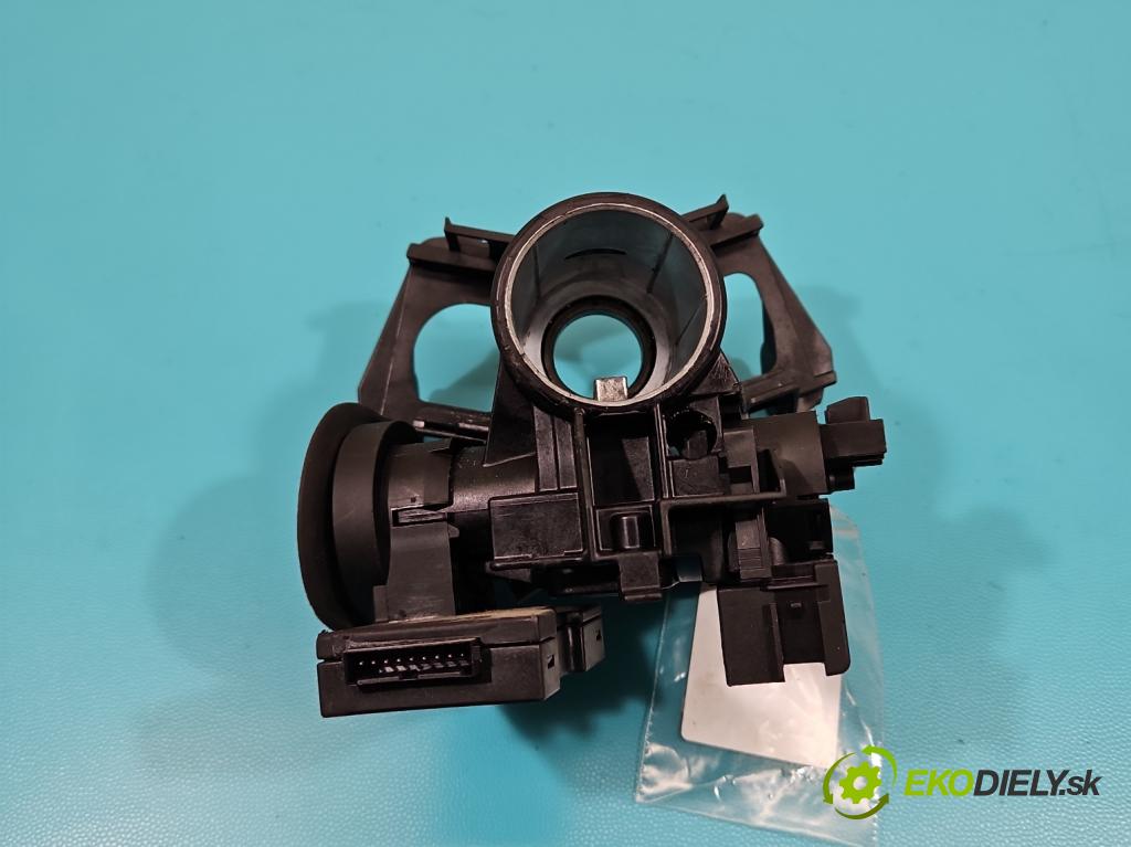 Opel Meriva A 2002-2010 1.6 8v 87 HP manual 64 kW 1598 cm3 5- Spínačka (Spínacie skrinky a kľúče)