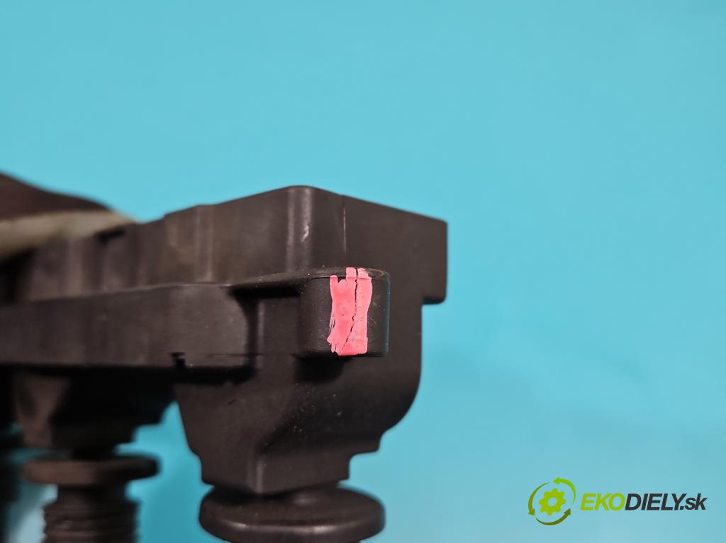 Opel Vectra C 2002-2008 1.8 16v 122 HP manual 90 kW 1796 cm3 4- cievka zapaľovacia  (Zapaľovacie cievky, moduly)