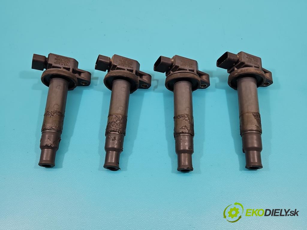 Toyota Yaris I 1999-2005 1.0 VVTI 65 HP manual 48 kW 998 cm3 3- cievka zapaľovacia 90080-19021 (Zapaľovacie cievky, moduly)