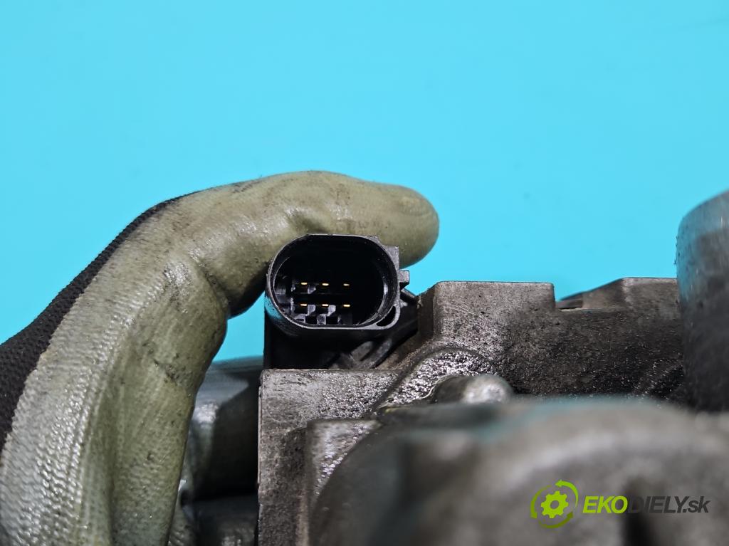 Fiat 500 2007-2020 1.2 8V 69KM manual 51 kW 1242 cm3 3- škrticí klapka 40SMF10 (Škrticí klapka)