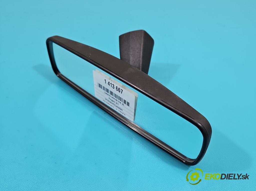 Peugeot 301 1.6 HDI 92 hp manual 68 kW 1560 cm3 4- zpětné zrcátko vnitřní  (Světla vnitřní)