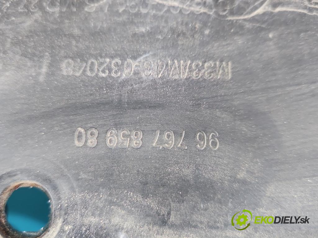 Peugeot 301 1.6 HDI 92 hp manual 68 kW 1560 cm3 4- Boty: nárazníku zadní levý 9676785980