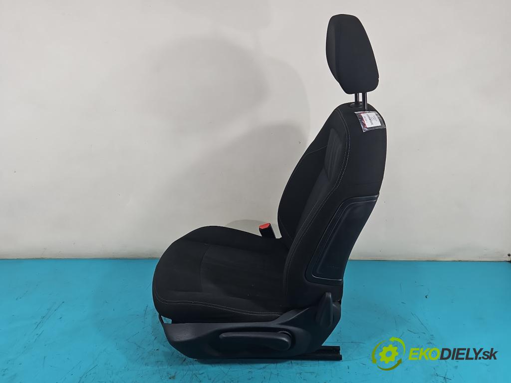 Peugeot 301 1.6 HDI 92 HP manual 68 kW 1560 cm3 4- Sedačka ľavý  (Sedačky, sedadlá)