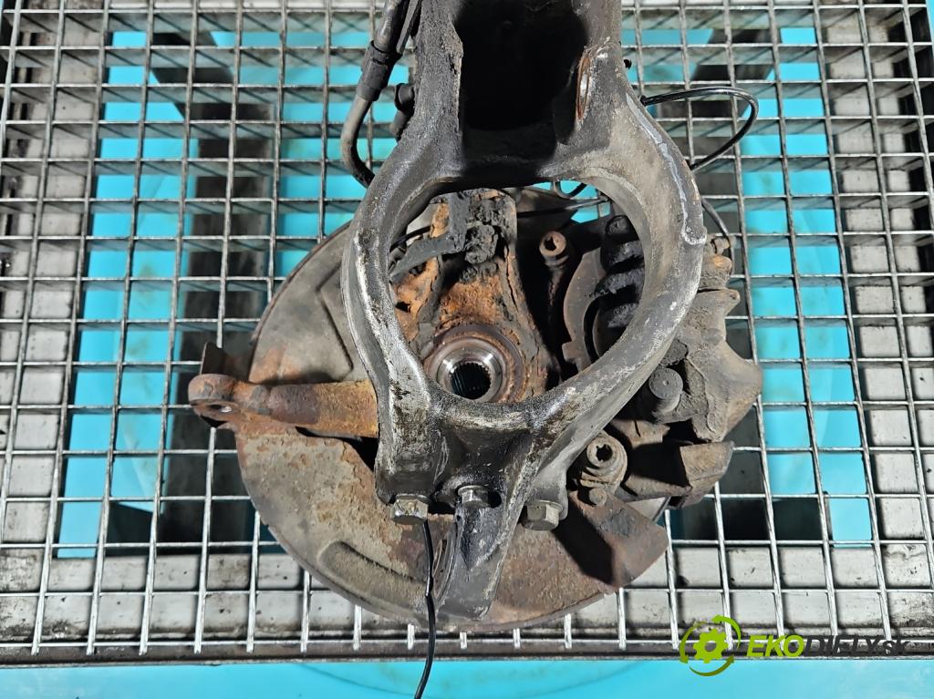 Citroen C5 II 2008-2017 2.0 hdi 140 HP manual 103 kW 1997 cm3 4- náboj ľavé  (Náboje)