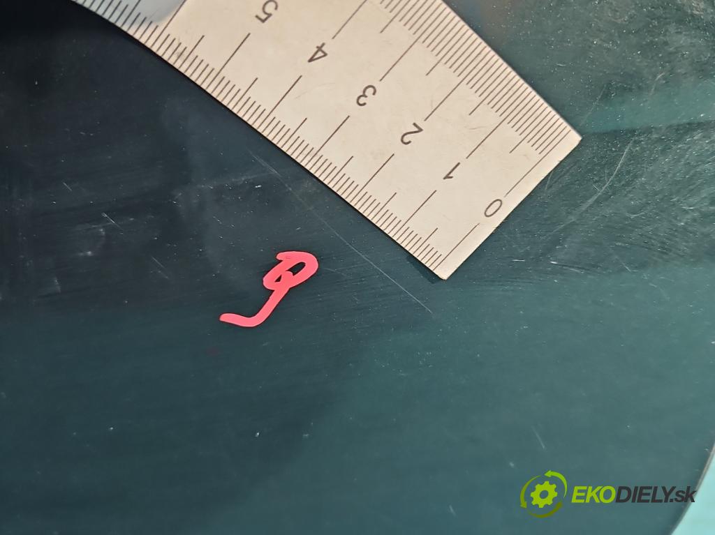 Mazda Premacy 1.8 16v 101 hp manual 74 kW 1840 cm3 5- zadní kufrové dveře  (Zadní kapoty)