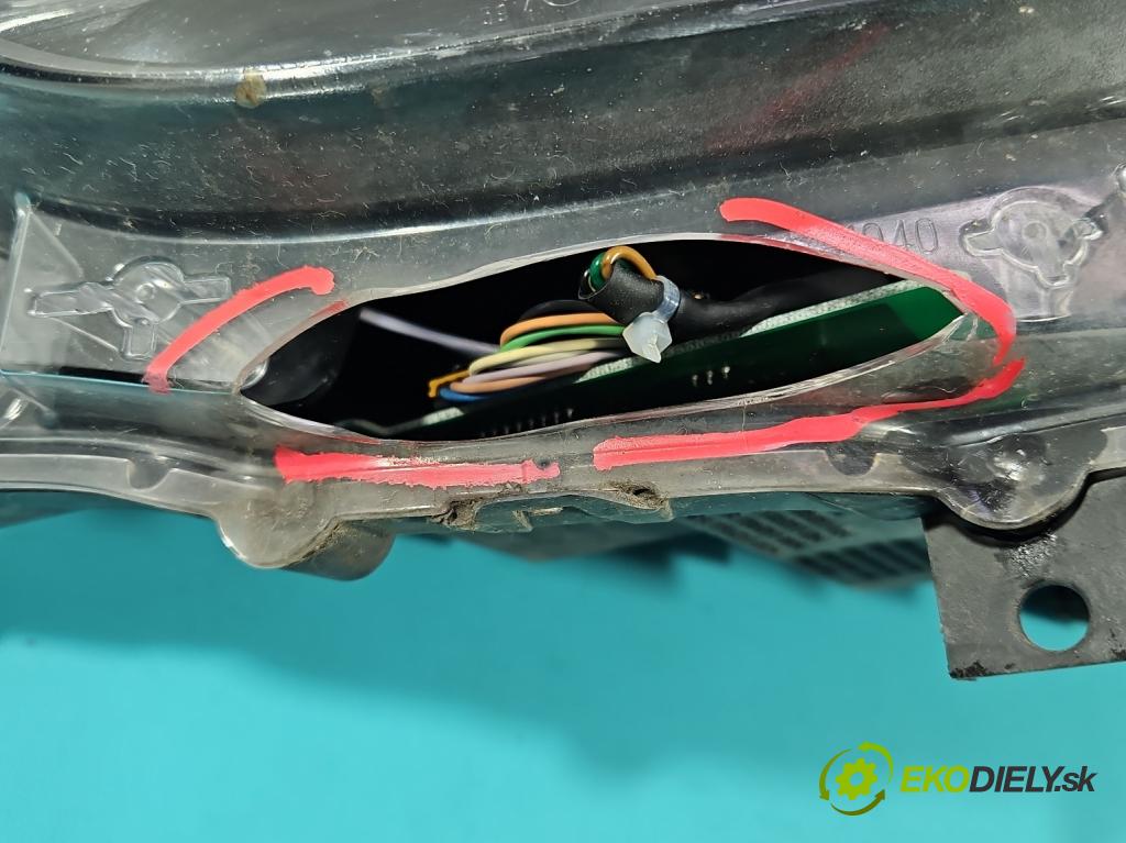 Mazda 6 III GJ 2012-2024 2.5 16V 192 hp automatic 141 kW 2488 cm3 4- světlo levý  (Klika dveří ostatní)