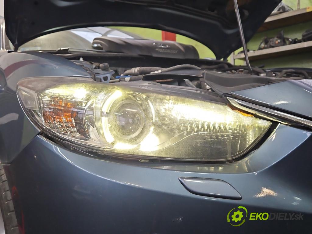 Mazda 6 III GJ 2013-2024 2.5 16V 192 HP automatic 141 kW 2488 cm3 4- Reflektor: pravý  (Pravé)