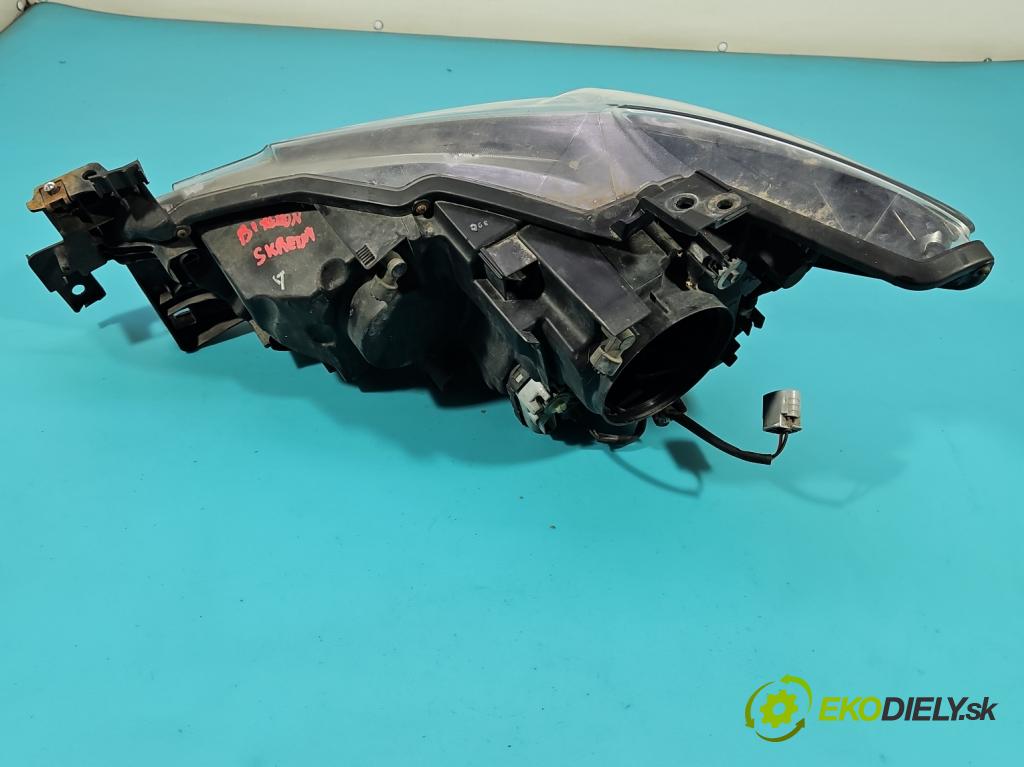 Mazda 6 III GJ 2013-2024 2.5 16V 192 HP automatic 141 kW 2488 cm3 4- Reflektor: pravý  (Pravé)