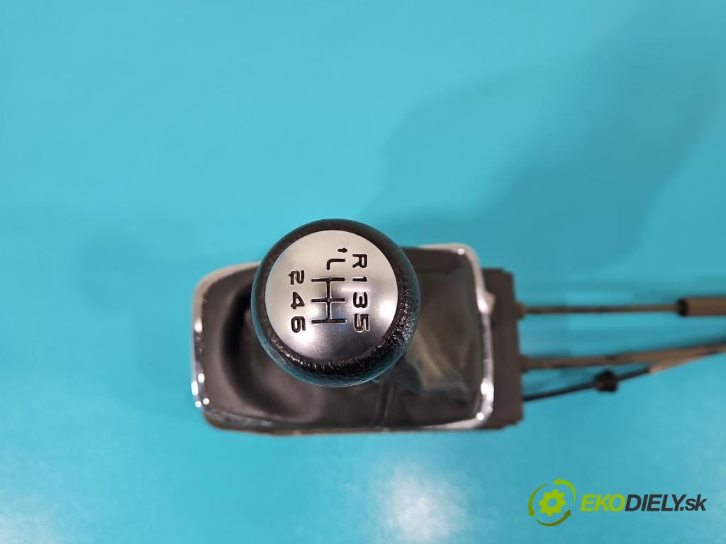 Citroen C5 II 2008-2017 2.0 hdi 140 HP manual 103 kW 1997 cm3 4- Páka: Změny: stupeň,rýchlosť 96877154XT (Rýchlostná páka (kulisa))