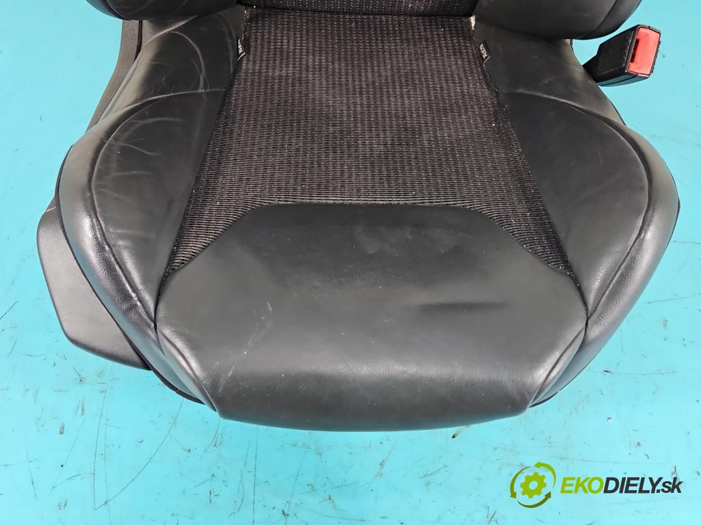 Citroen C5 II 2008-2017 2.0 hdi 140 HP manual 103 kW 1997 cm3 4- Sedačka pravý  (Sedačky, sedadlá)