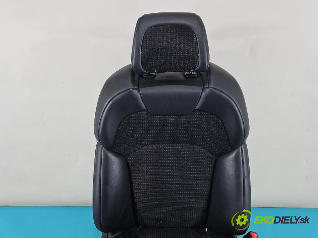 Citroen C5 II 2008-2017 2.0 hdi 140 HP manual 103 kW 1997 cm3 4- Sedačka pravý  (Sedačky, sedadlá)