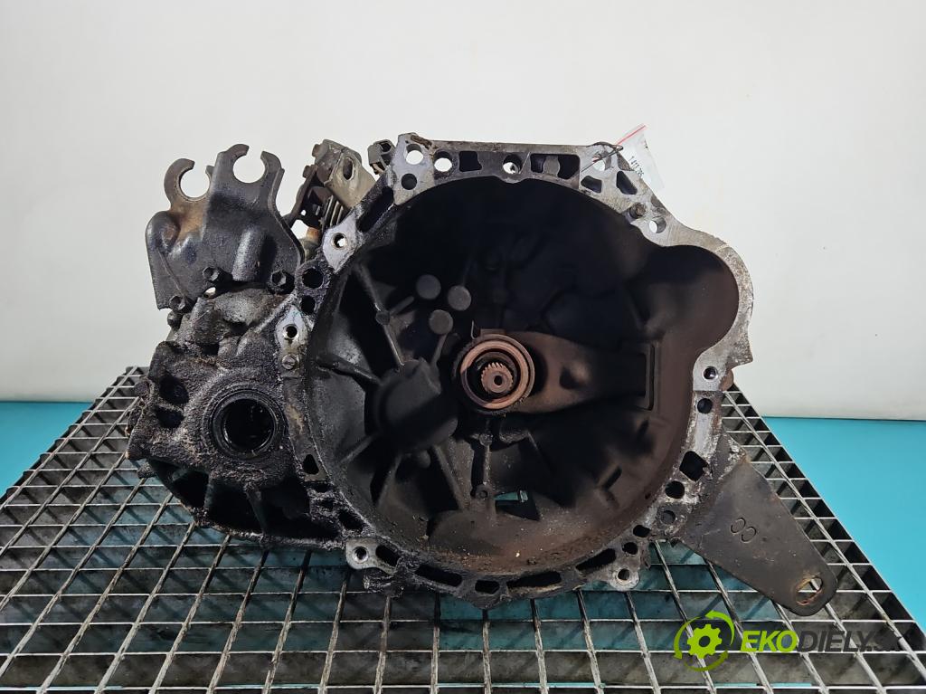 Toyota Corolla E12 2001-2009 1.4 16v 97KM manual 71 kW 1398 cm3 3- prevodovka stupeň,rýchlosť manual C60