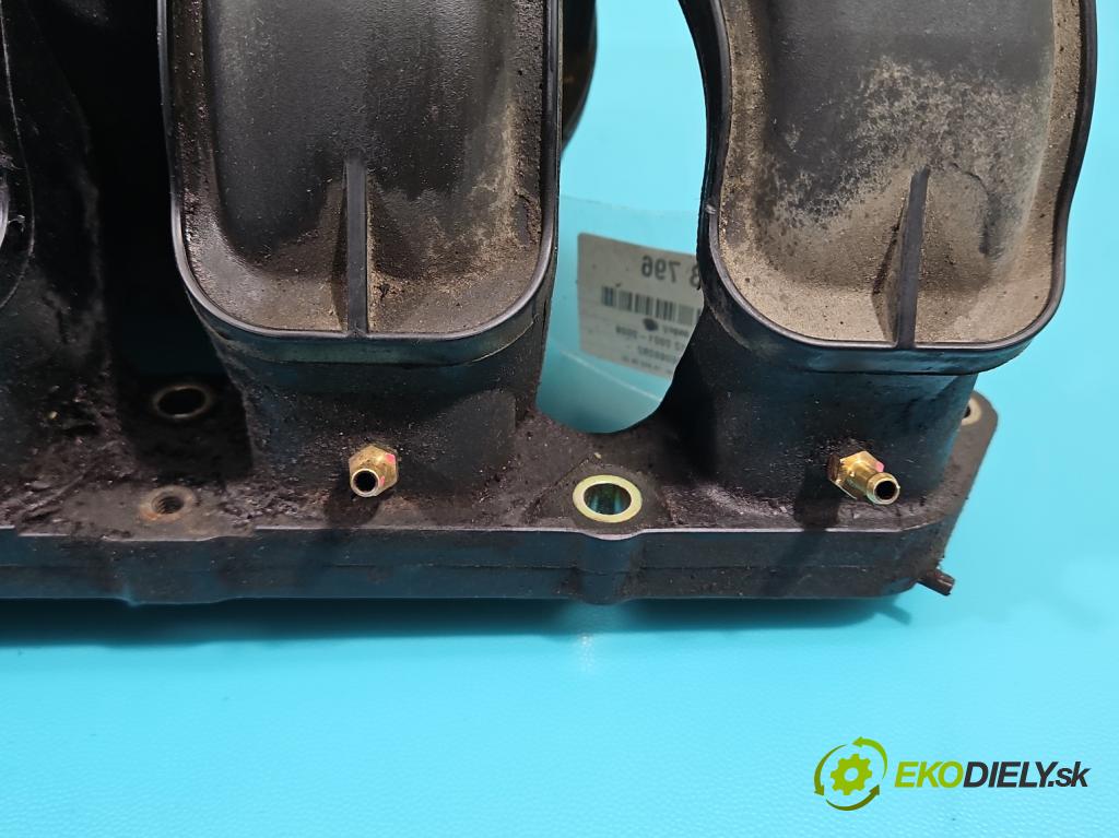 Toyota Corolla E12 2001-2009 1.4 16v 97KM manual 71 kW 1398 cm3 3- zvod nasávací 2900307609 (Sacie potrubia)