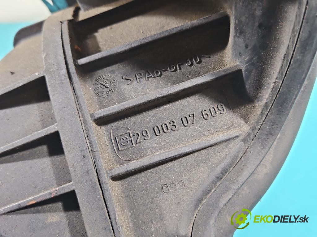 Toyota Corolla E12 2001-2009 1.4 16v 97KM manual 71 kW 1398 cm3 3- zvod nasávací 2900307609 (Sacie potrubia)