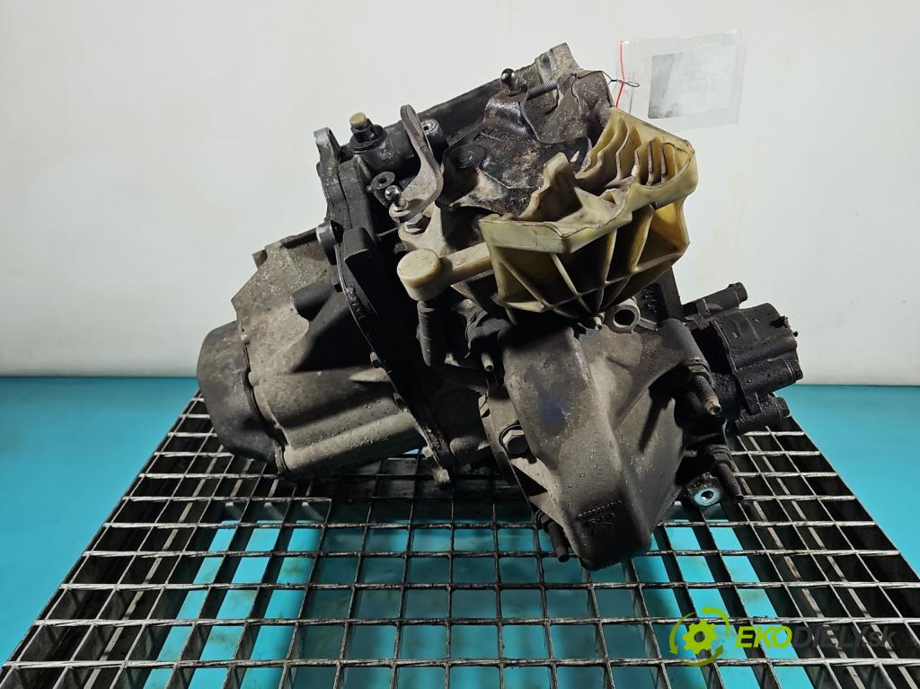 Peugeot 301 1.6 HDI 92 HP manual 68 kW 1560 cm3 4- prevodovka stupeň,rýchlosť manual 20DP98