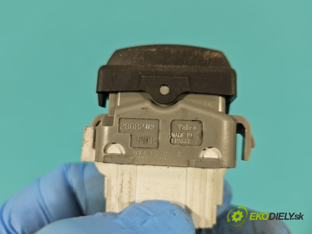 Renault Megane II 2003-2008 2.0 T 16V 163 HP manual 120 kW 1998 cm3 3- prepínač ostatné 2808202