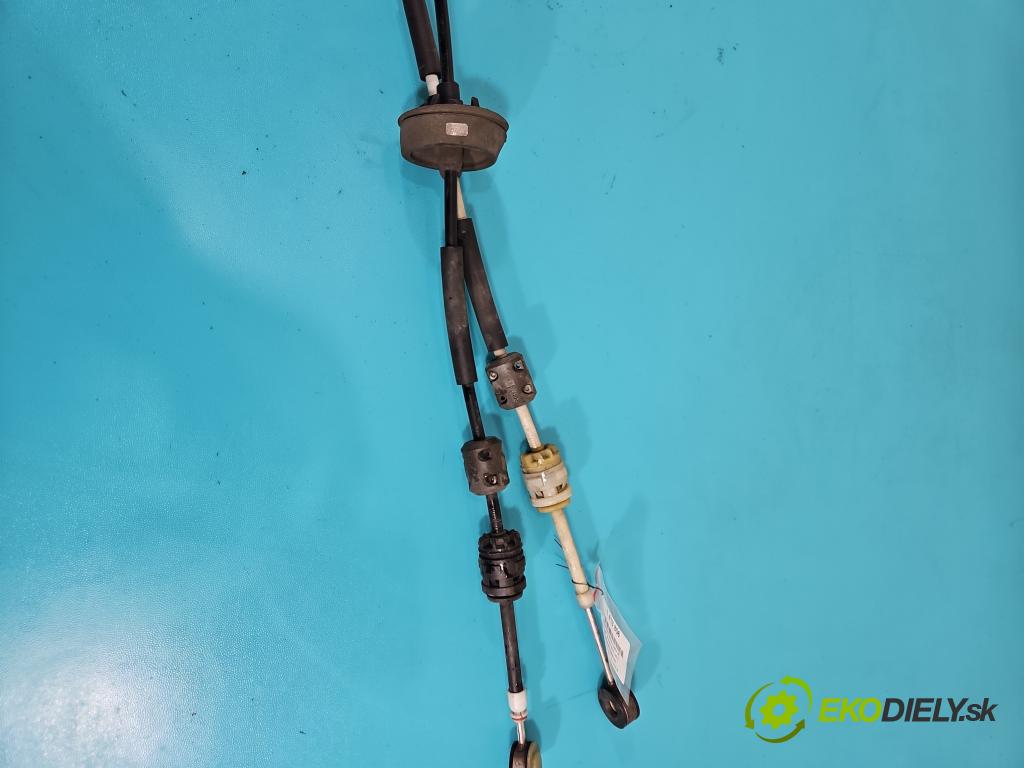 Opel Meriva B 2010-2017 1.4 16v 101 HP manual 74 kW 1398 cm3 5- Páka: Změny: stupeň,rýchlosť  (Rýchlostná páka (kulisa))