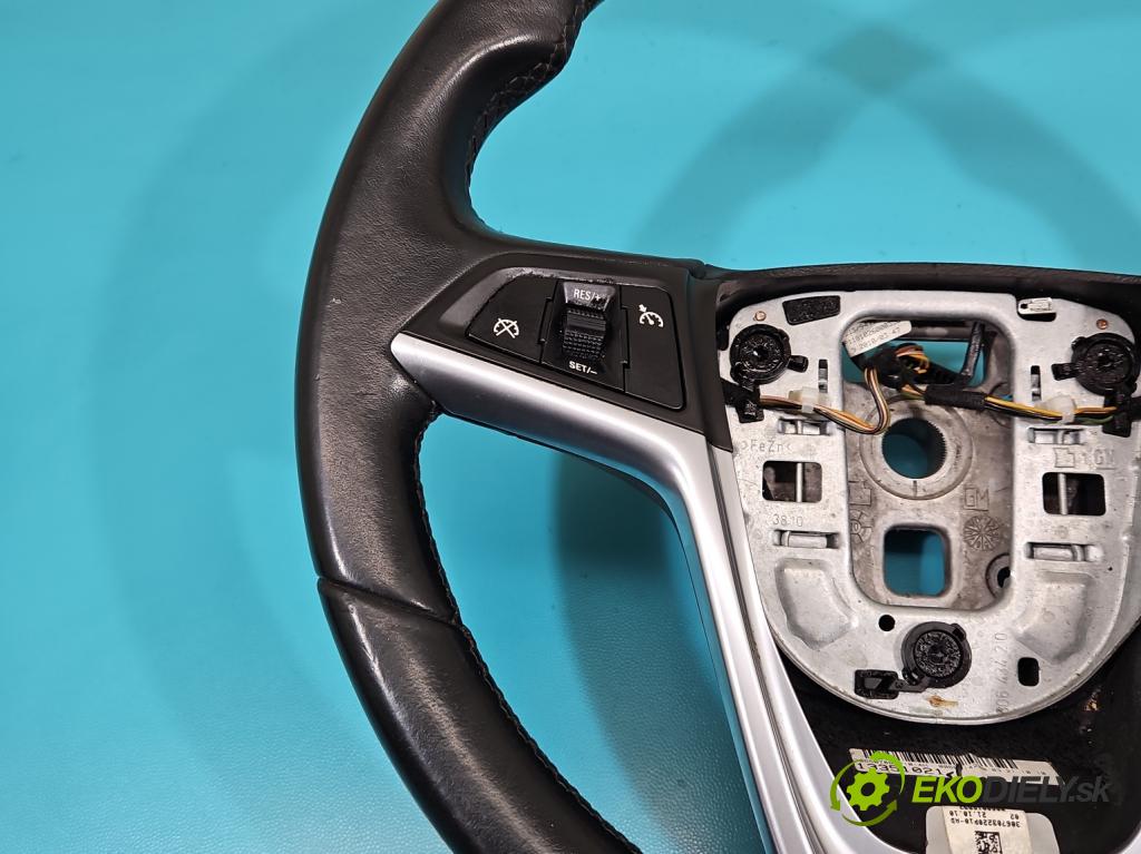 Opel Meriva B 2010-2017 1.4b: 101 HP manual 74 kW 1398 cm3 5- volant 133510021 (Volanty)