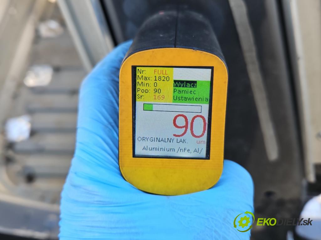 Tesla Model S 0.0b: 367hp automatic 270 kW  5- práh pravý  (Ostatní)