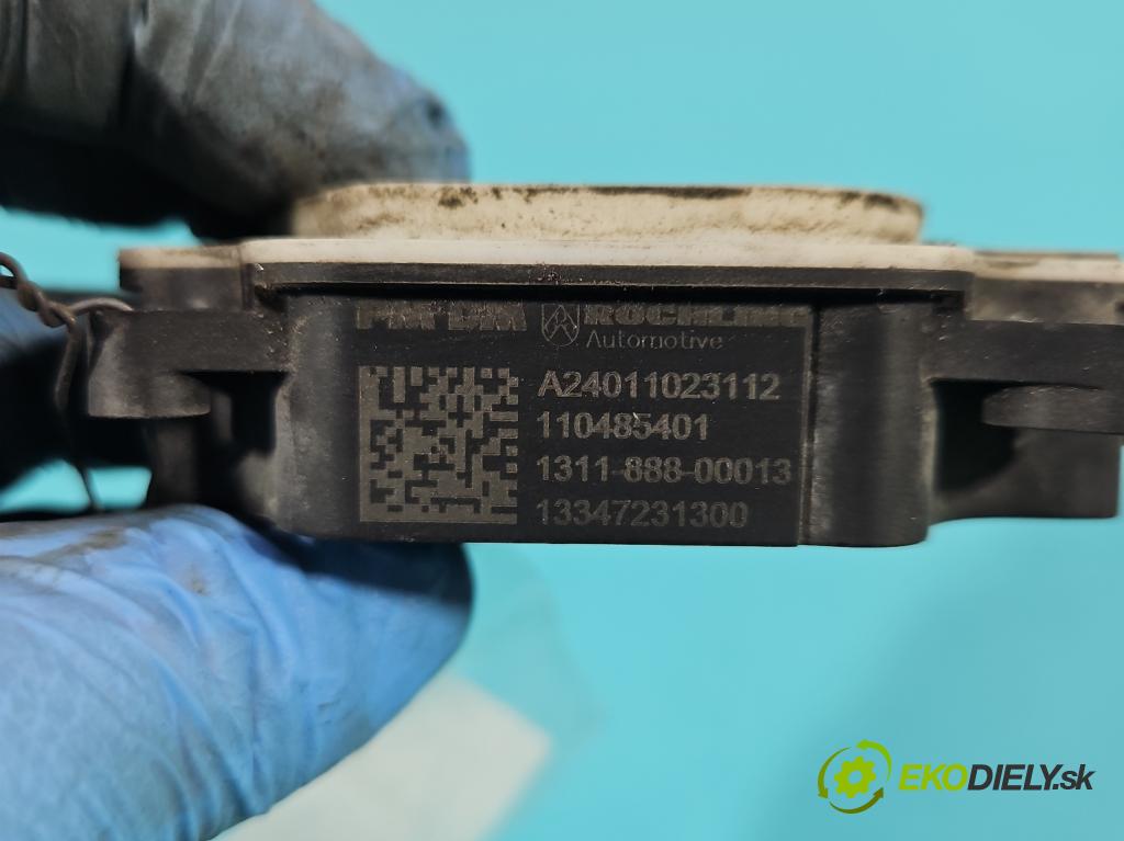 Tesla Model S 0.0b: 367hp automatic 270 kW  5- motorek topení A24011023112